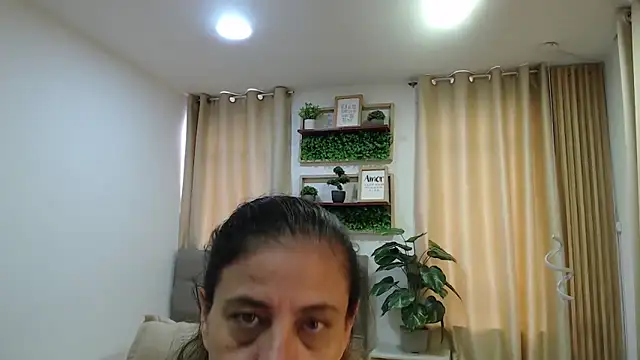 sasi_luna webcam