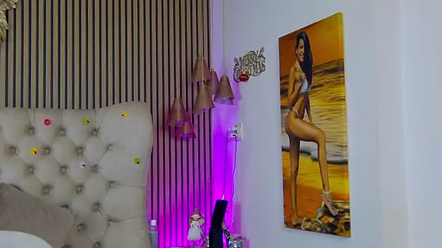 PlayfulShow webcam