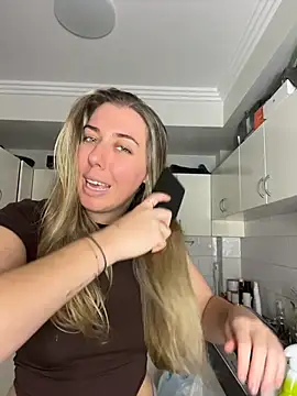 Aussielulu live show