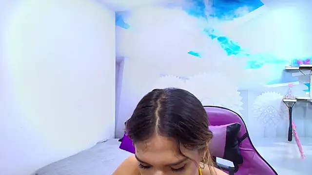 DEMI_LEED live cam on StripChat
