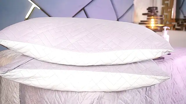 marcela_rojas webcam