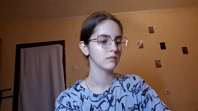 Katelemon live cam on StripChat