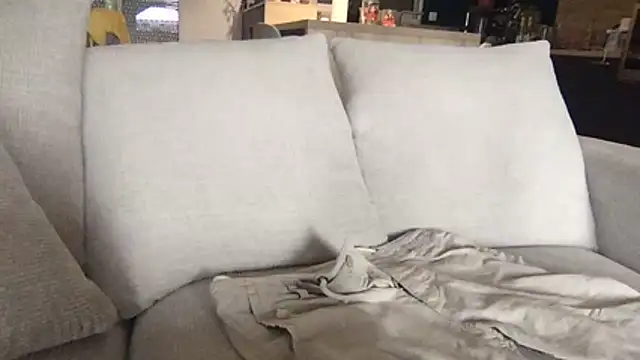Minmoi1984 live cam on StripChat
