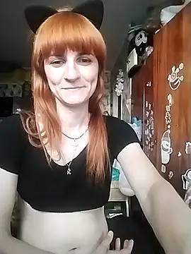 YaroslavaLester live cam on StripChat