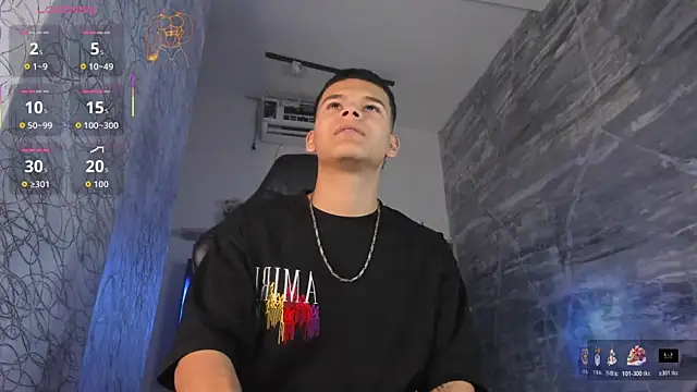 DylanRoyce_ live cam on StripChat