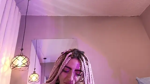 Pinky_doll777 webcam