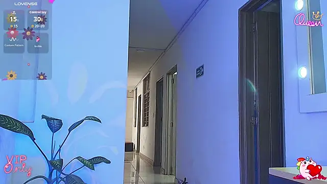 Eylend_Lisboa live cam on StripChat