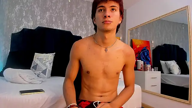 Liam_Grayson_ live cam on StripChat