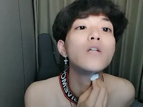 wssoo11 live cam on StripChat