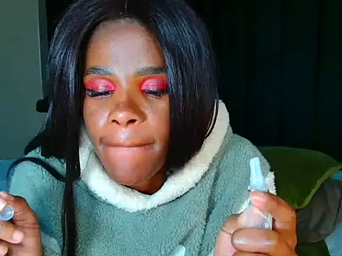 CaramelCandyxx webcam