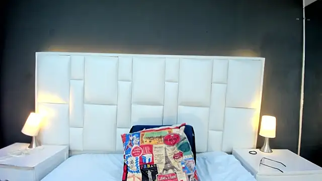 yeral2017 live cam on StripChat