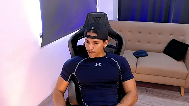 Liam_V webcam