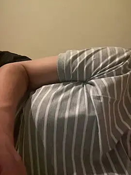 t6mh live cam on StripChat