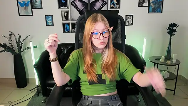 lanafitch live cam on StripChat