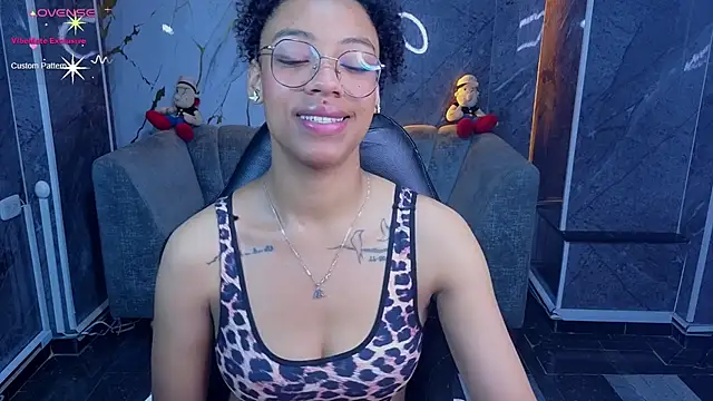 Violeth_b webcam