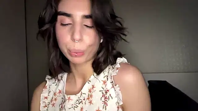 JessiaRuezga webcam
