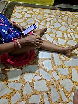 Priyasexcpl live sex cam