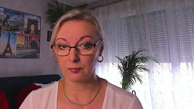 vanessa_chat webcam