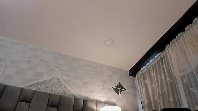 CarolineFyre webcam