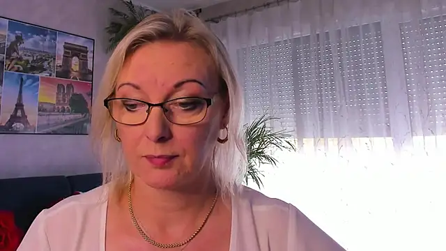 vanessa_chat live cam on StripChat