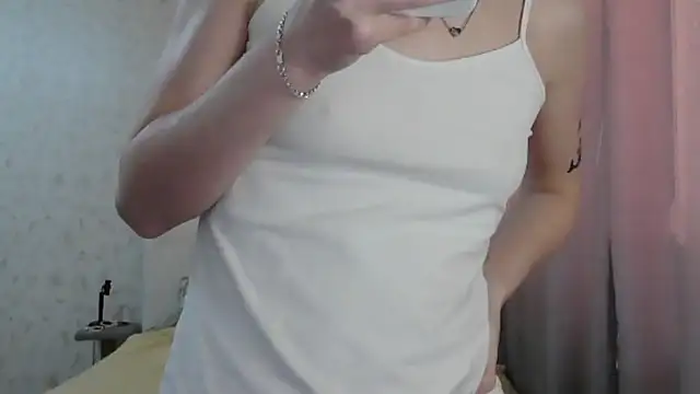 KateBunny live cam on StripChat