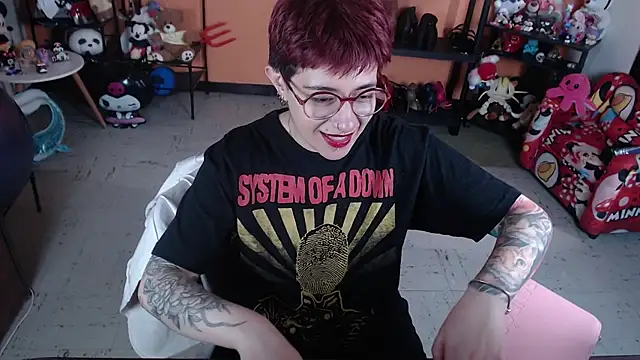 MissMiia2 live cam on StripChat
