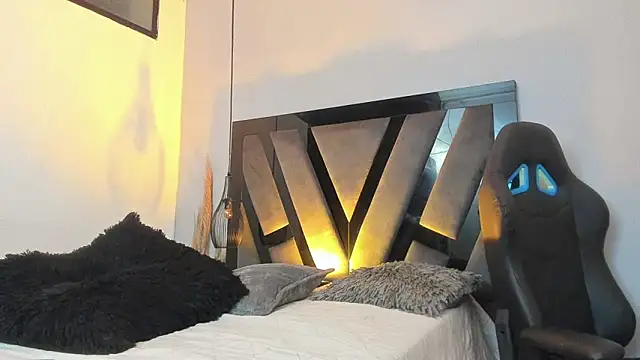 antonella_zapata webcam