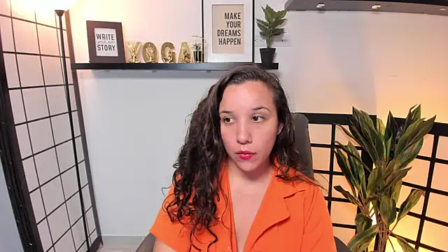 Ela_Maxwell_ webcam