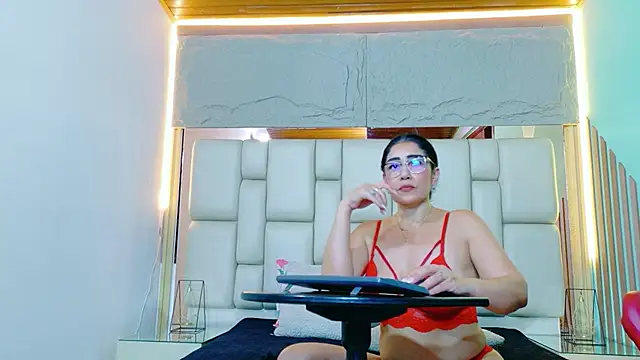 VikyThomsonn webcam