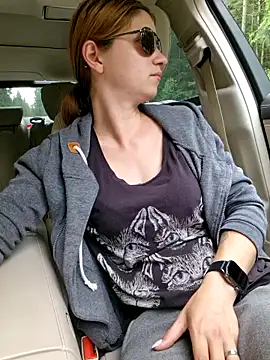 Mercedeswoman8 webcam