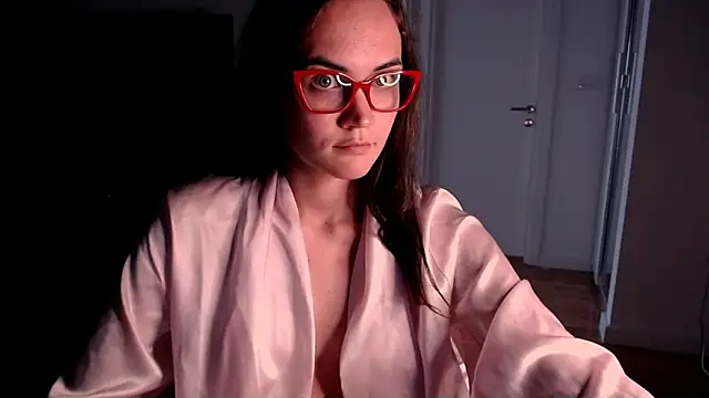 EvelynGG webcam
