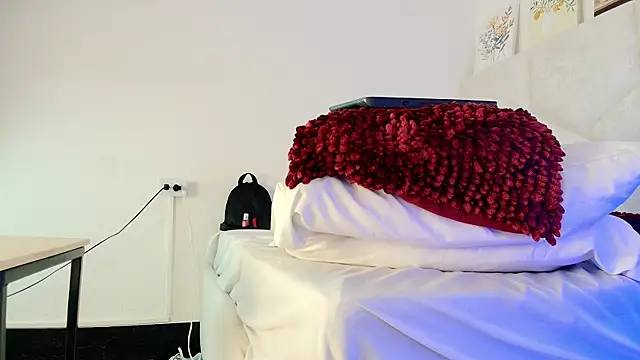 elizawiliamst webcam