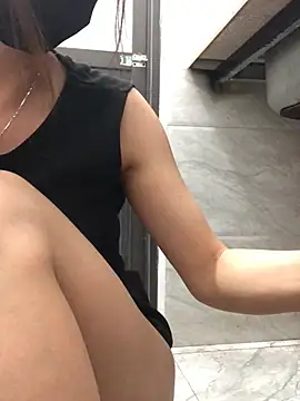 Writhing_First webcam