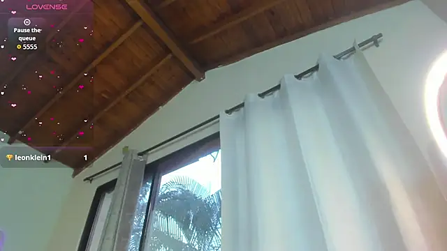 shanakendall webcam