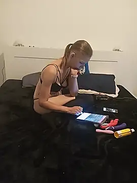 devote_elfe1988 webcam
