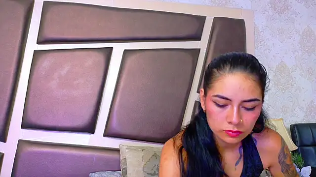 NicoleEsposito webcam