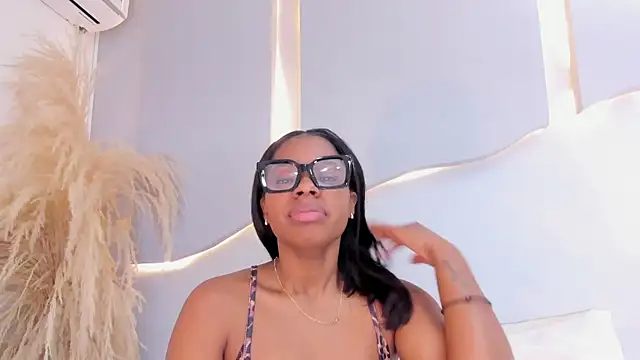 EmilyDiaaz webcam