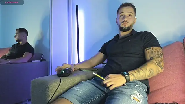 nicholasX1 webcam