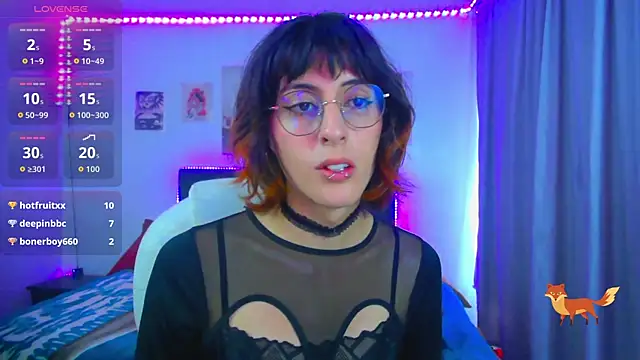 goth_minerva live cam on StripChat