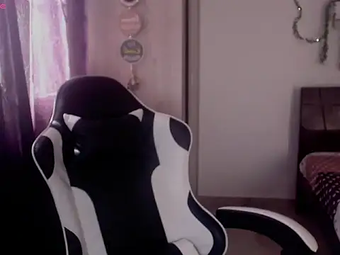 sherryblossom__ webcam