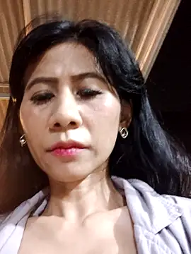 Alisaa0716 webcam