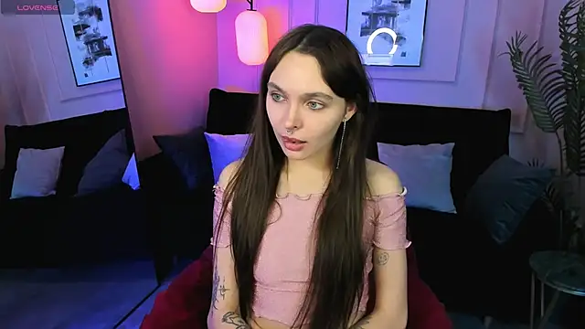 ChloeSunny webcam