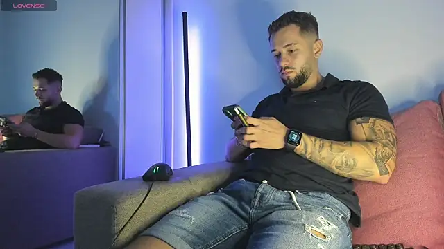 nicholasX1 webcam