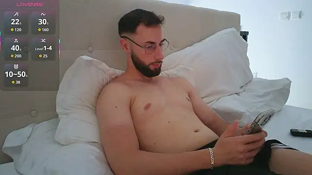 RyanStorm_ webcam