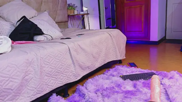 victoria_withmore webcam