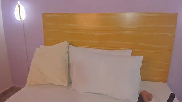luna_blazze_ webcam