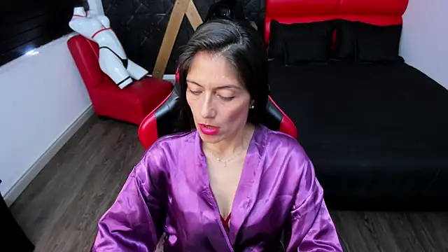 AnnyMilet_ live cam on StripChat