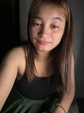 Cute-Sexyy live cam on StripChat