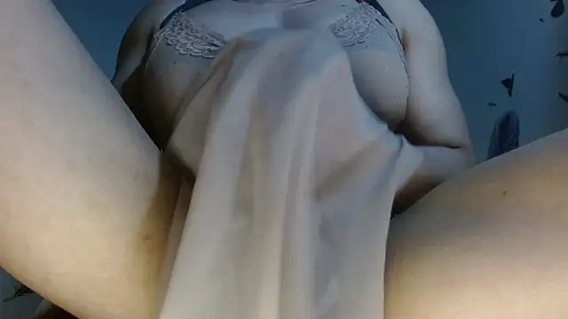 10inchBigCUMSHOT live cam on StripChat