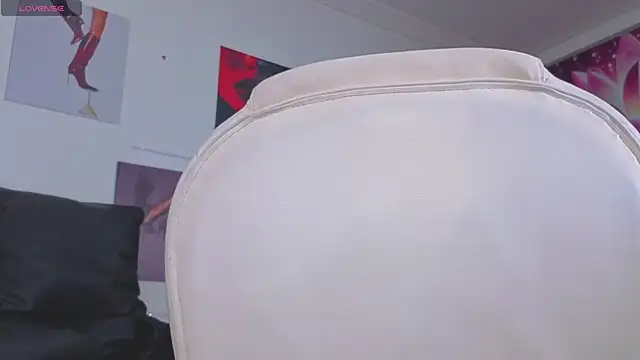 _sharlotte777 webcam